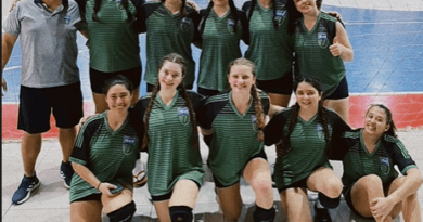 Escola Rural de Osório ficou em terceiro lugar no Vôlei Juvenil Feminino.