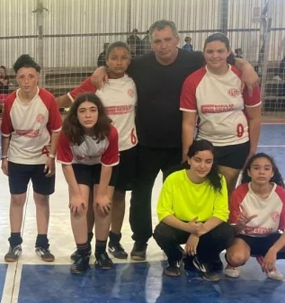 Colégio Albatroz (Osório) foi vice-campeão do Futsal Infantil Feminino.