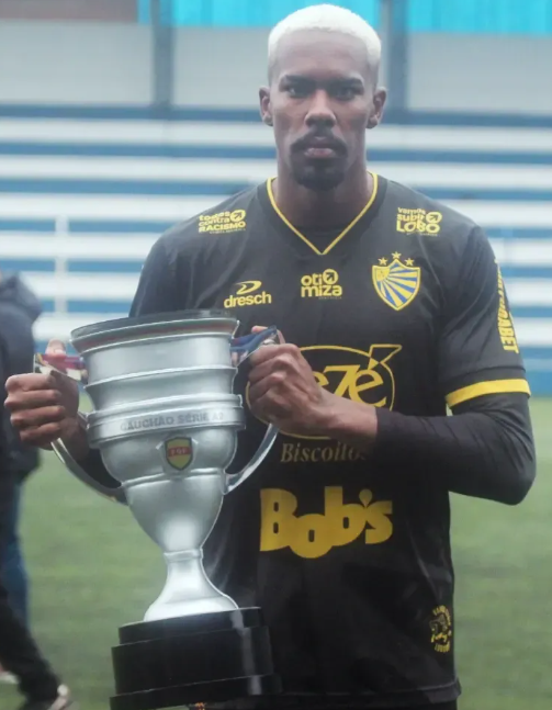 Goleiro osoriense é vice-campeão da Série A2 do Gauchão