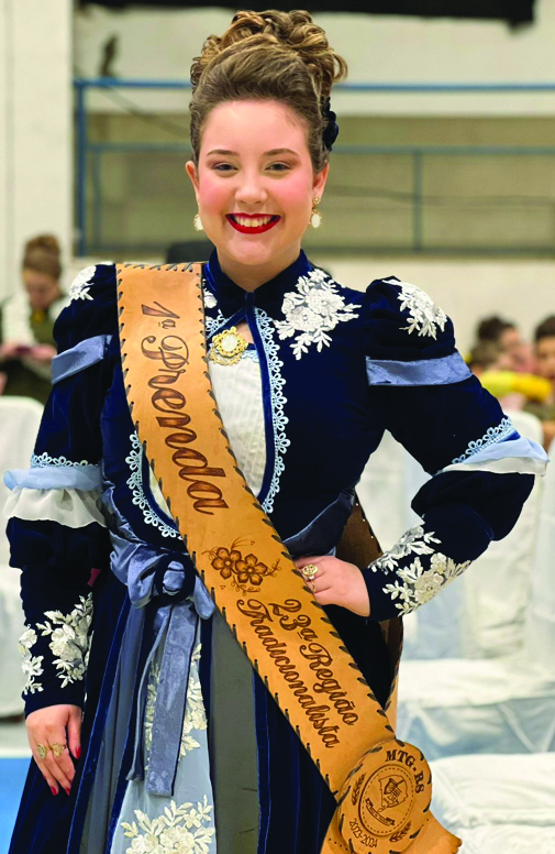 Isabella Nunes representou a 23ª Região Tradicionalista.