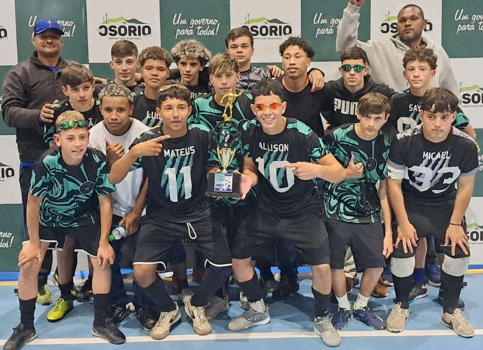 Time do Predadores foi campeão do Sub-15 ao derrotar o Real (Tramandaí) por 3 a 1.