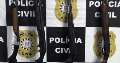 Ação em Tramandaí apreendeu seis armas e dezenas de munições.