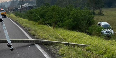 Veículo é apreendido após se envolver em acidente