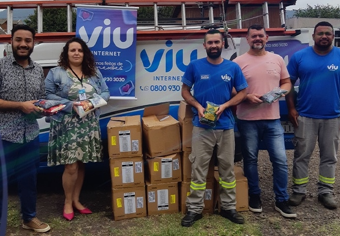 Viu realiza doação de alimento aos Cras