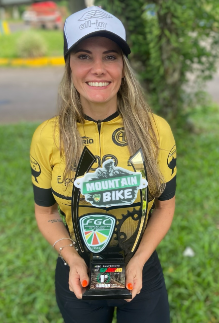 4º lugar de Lu Giacomelli confirmou o título da osoriense na categoria E-Bike Feminina.