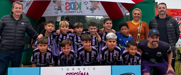 Equipe osoriense foi campeã do Criciúma Kids na categoria Sub-9.