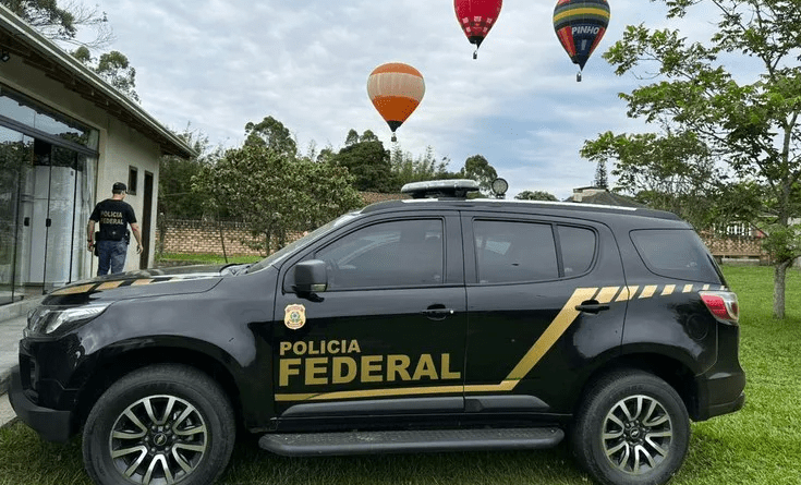 Nove mandados de busca e apreensão foram cumpridos em Torres, Xangri-lá, Arroio do Sal e outras três cidades do RS e de Santa Catarina.