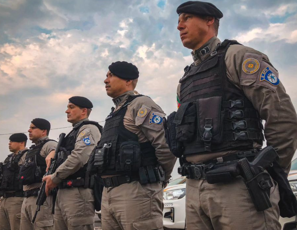 Três homens são presos e um adolescente é apreendido durante Operação da BM