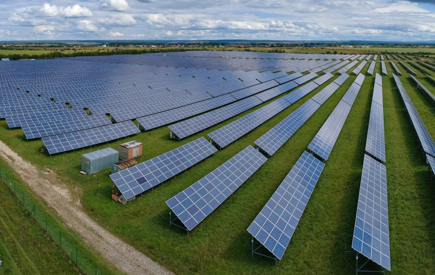Energia solar tem incremento de 14,3 gigawatts e investimento de R$ 54,9 bilhões em 2024