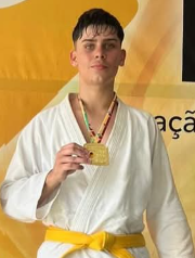 Joaquim venceu a categoria Sub-18 Meio-Pesado (-90kg).