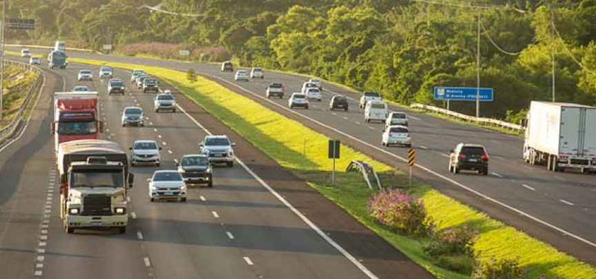 Mais de 4,4 milhões de veículos trafegaram pelas rodovias do Estado durante os feriadões de Natal e Ano Novo