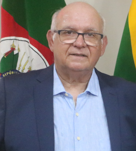 Prefeito Romildo Bolzan Jr.