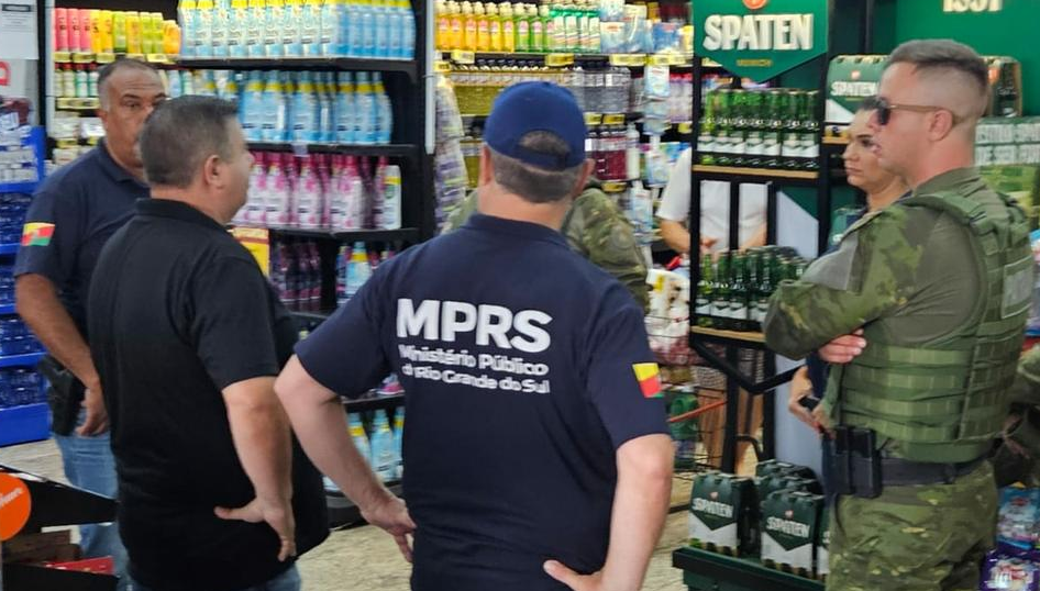 Aproximadamente 13 toneladas de alimentos impróprios para consumo foram apreendidas no Litoral Norte