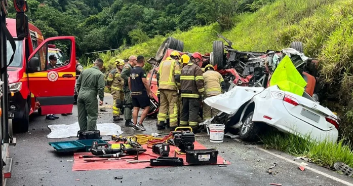 Acidente envolvendo caminhão dos bombeiros e automóvel ocorreu no último dia 24 de janeiro, na cidade de Itati.