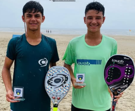 João Gabriel (Poa) e Davi ficaram em 2º na Sub-16 Masculina.