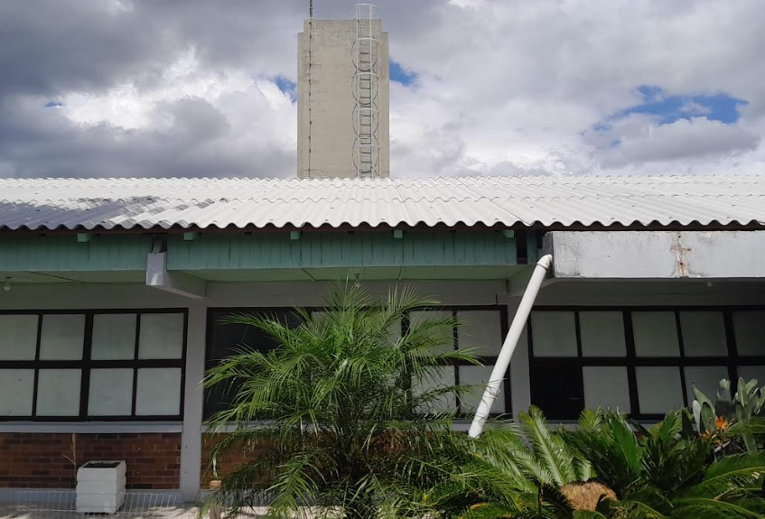 Governo do Estado entrega obra no Polivalente