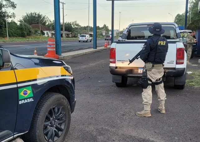 Caminhonete com placas clonadas havia sido furtada no Paraná em outubro de 2024.