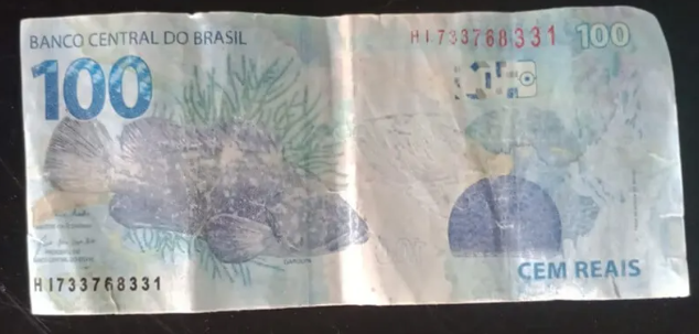 Nota de R$ 100,00 foi utilizada para pagar compra de lanches em Cidreira.