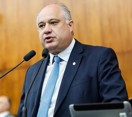Deputado Luciano Silveira (MDB) foi o proponente do PL.