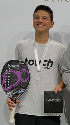 Davi foi vice-campeão na categoria Sub-16 Masculina.