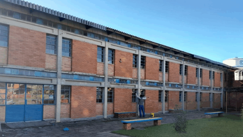 Ciep recebe obras do Governo do Estado