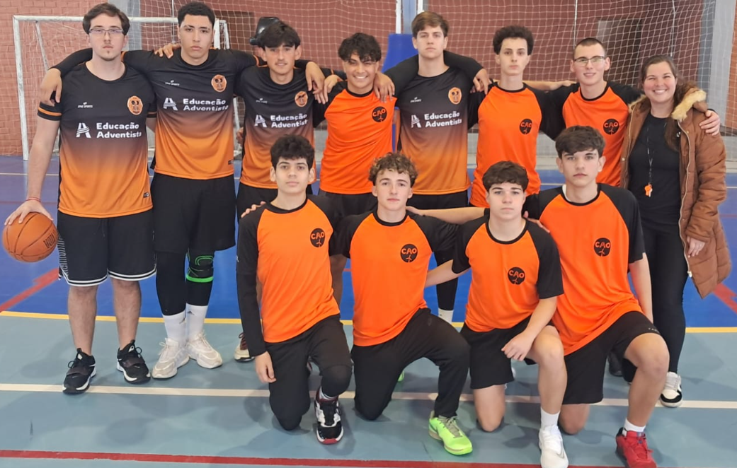 Colégio Adventista terminou em 3º lugar no Basquete Juvenil Masculino.