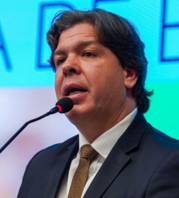 Frederico de Siqueira Filho, ministro das Comunicações.