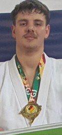 João foi campeão da Sub-21 Meio-Pesado e da Sub-18 Pesado.