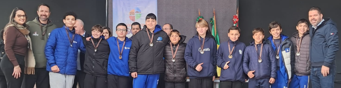 Colégio Marquês terminou na 3ª colocação no Vôlei Infantil Masculino dos Jogos Escolares de Osório.
