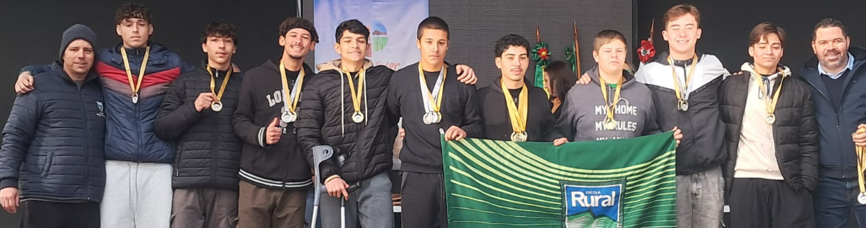 Escola Rural se sagrou campeã no Handebol Juvenil Masculino dos Jogos Escolares de Osório.