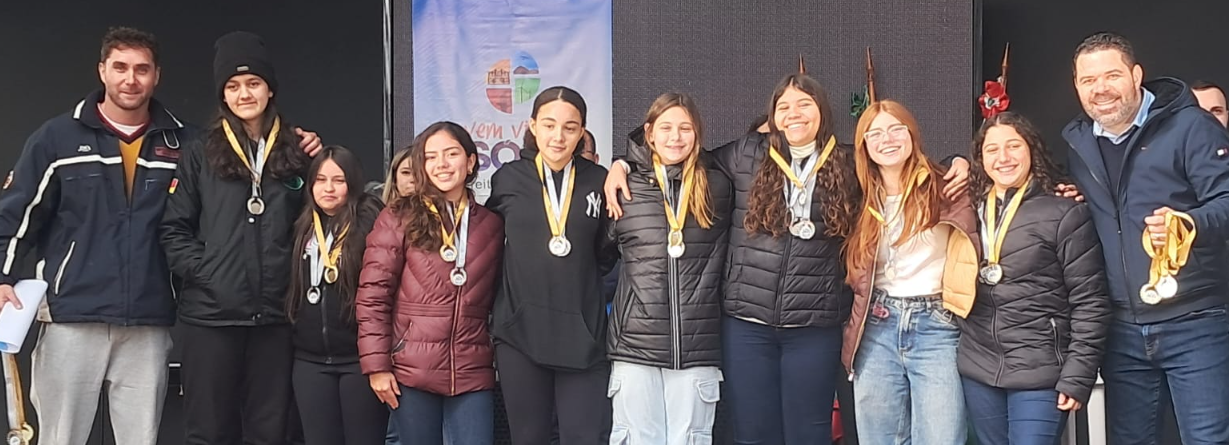 Escola Tuiuti foi a grande campeã no Basquete Infantil Feminino dos Jogos Escolares de Osório.