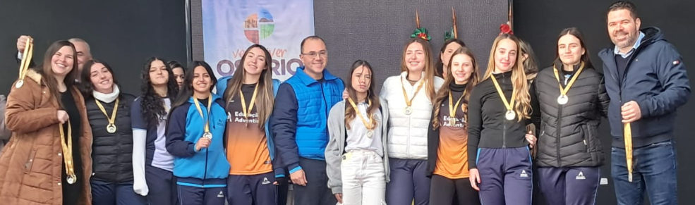 Adventista foi a Escola campeã do Vôlei Juvenil Feminino dos Jogos Escolares de Osório.