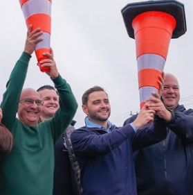 Vice-governador entrega obra em cidade da região