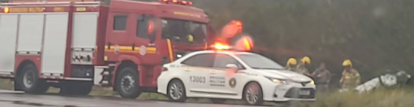 Veículo capotou após sair da pista quando trafegava pela ERS-030, em Osório.