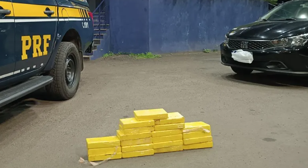 PRF apreende mais de 20 quilos de entorpecentes na BR-101