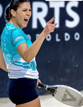 Sheila Azevedo venceu a categoria 50+ Feminina em Porto Alegre.
