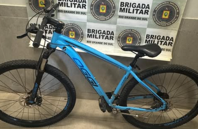 Homem é preso após furtar bicicleta