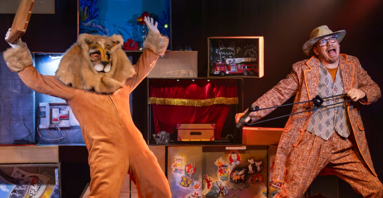 Largo dos Estudantes recebe apresentações de teatro