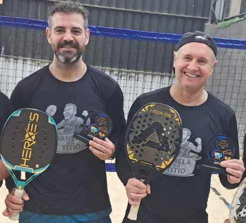 Competição de Beach Tennis reúne dezenas de atletas do Litoral