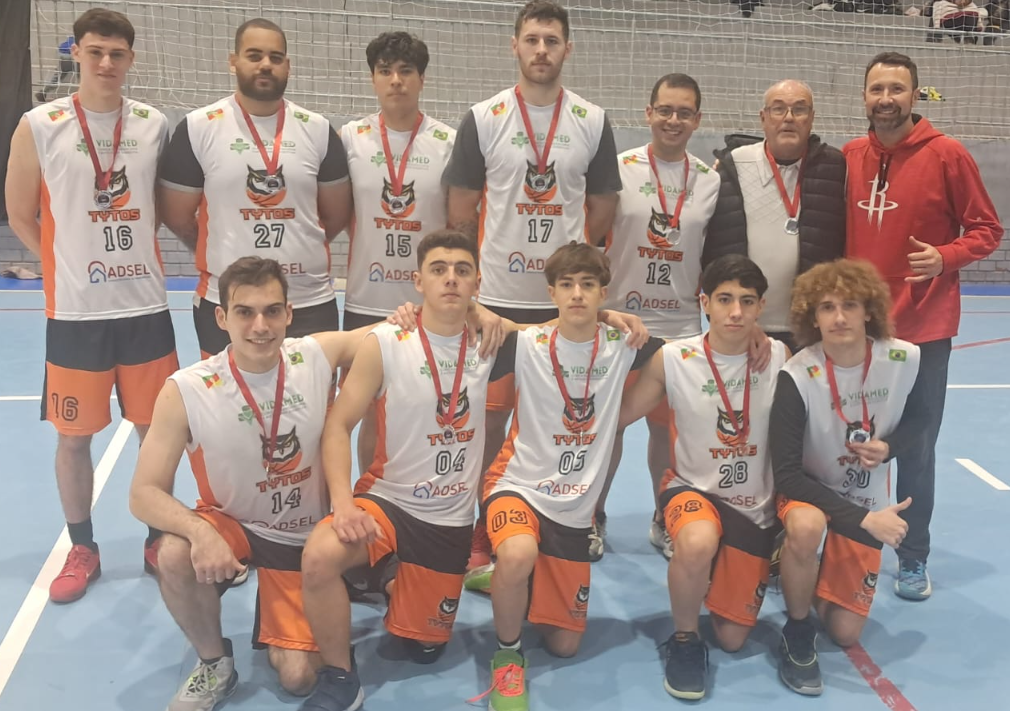 Time torrense do Tytos Basquete terminou na segunda colocação após conquistar uma vitória e uma derrota.
