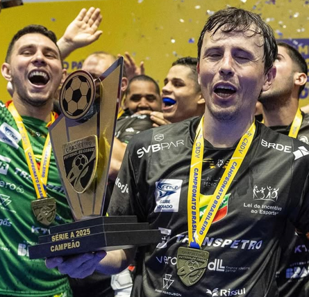 Ricardinho é campeão Brasileiro de Futebol de Cegos