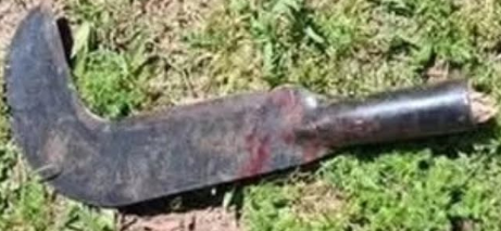 Polícia apreendeu suposta arma utilizada no crime.