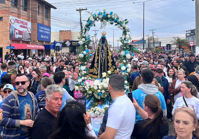 Dia de Nossa Senhora Aparecida conta com Procissão e Motociata no Litoral
