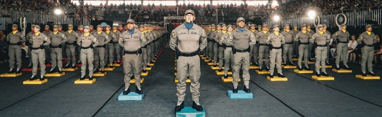 Ginásio do Cirão recebe formatura de soldados da Brigada Militar