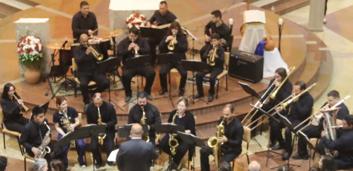 Segunda edição do Concerto de Primavera contou realizado durante o último domingo (28/09) contou com a apresentação dos Corais Infantojuvenil (foto 1) e Adulto, além da Banda Municipal (foto 3).