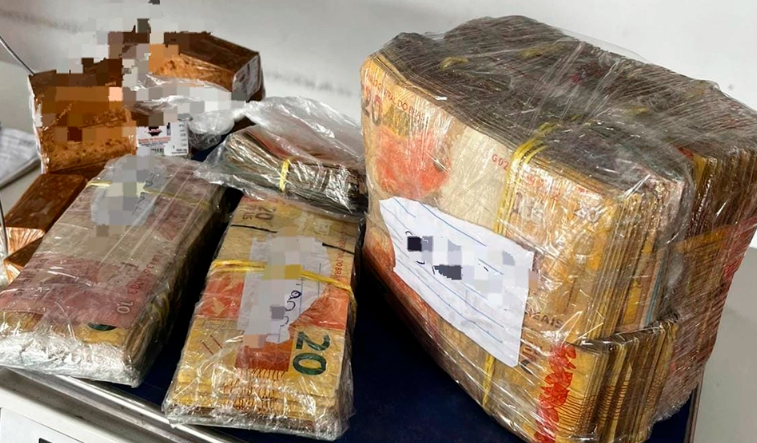 Operação policial apreende mais de R$ 50 mil