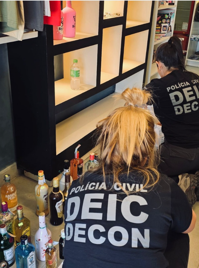 Proprietário de comércio de bebidas é preso