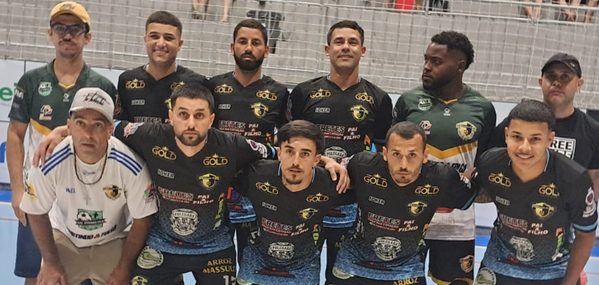 Mesmo com vitória por 5 a 3 sobre o Guaipecas, Resenha (SAP) ficou em 2º no grupo A e vai disputar play-offs da Série Ouro.