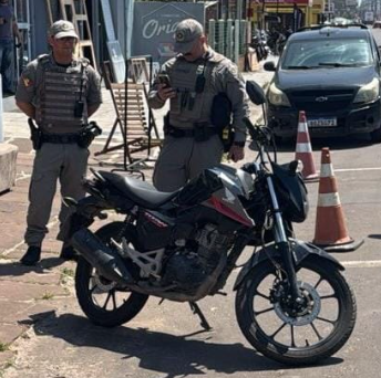 Foragidos são capturados na região