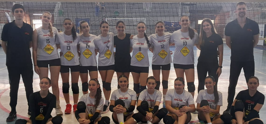 Equipe do Online Vôlei (NH) terminou na terceira colocação da categoria Sub-16 Feminina.